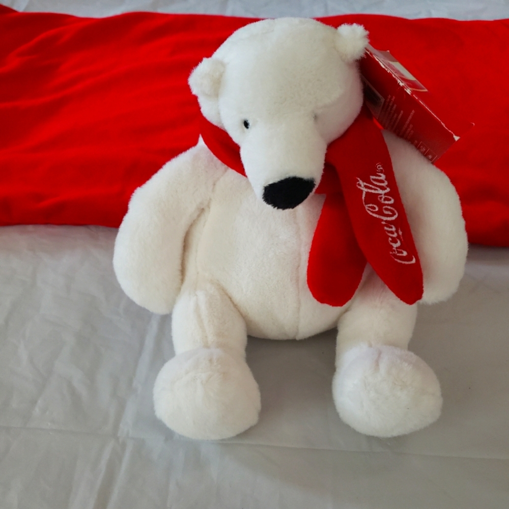 NWT 2013 Coca Cola Coke White Plush Polar Bear Scarf 7" Toy Stuffed Animal Sit